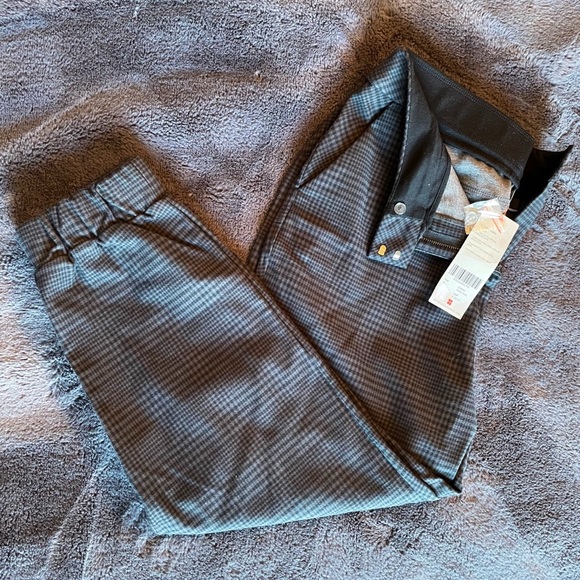 Sweaty Betty Weekend Trousers - cropped casual pants - Picture 4 of 4